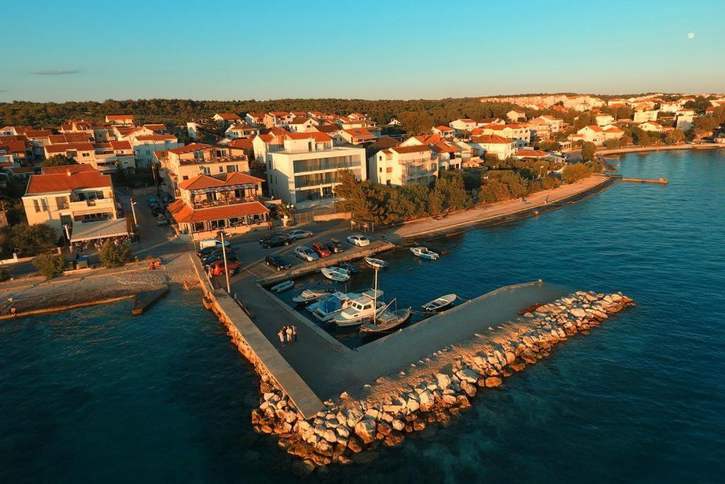 Peaceful Apartment 30 Meters From Sea Ζαντάρ Εξωτερικό φωτογραφία