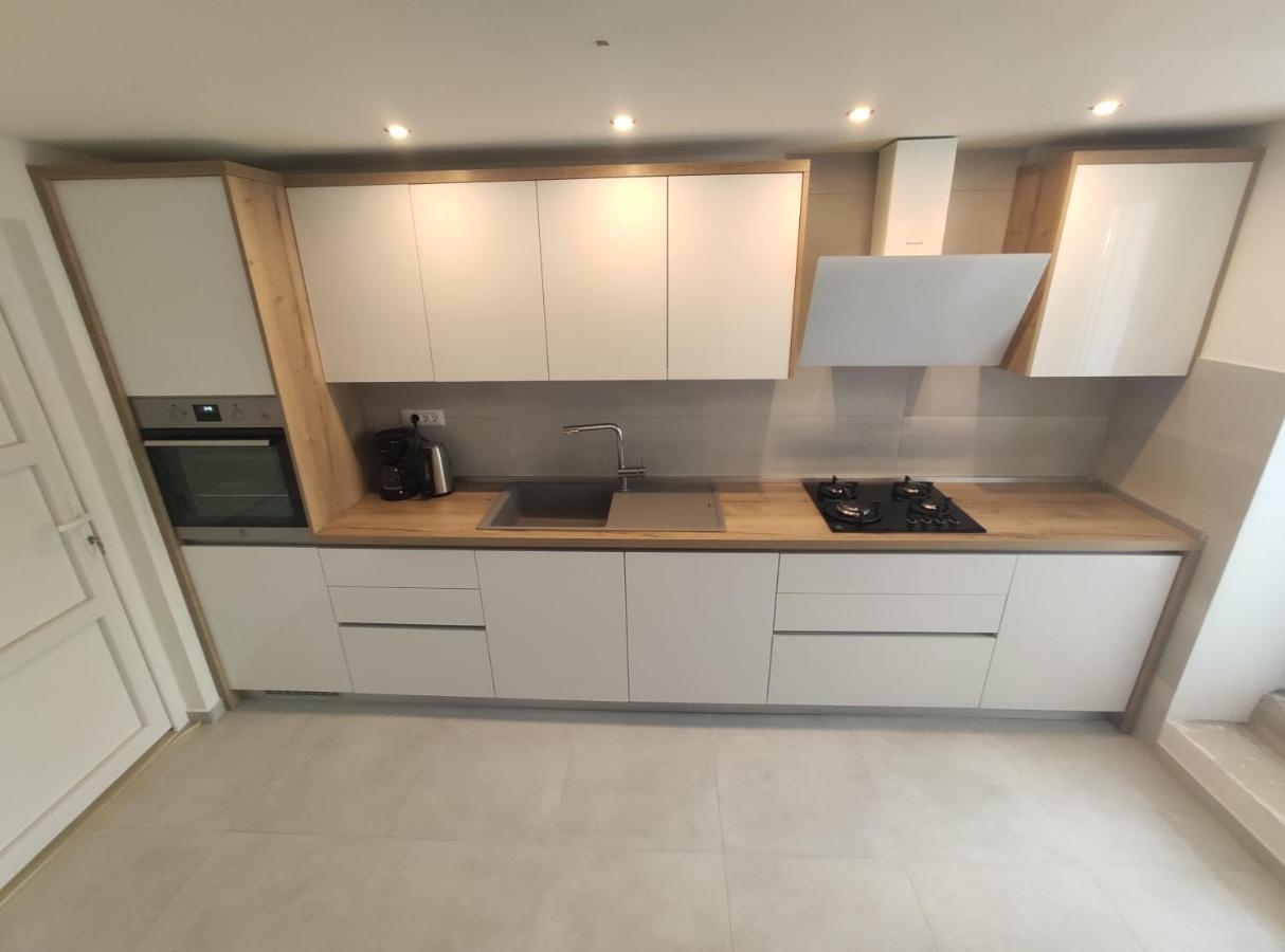 Peaceful Apartment 30 Meters From Sea Ζαντάρ Εξωτερικό φωτογραφία